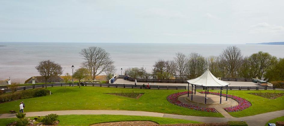Seaview At The Crescent Villa Файли Екстериор снимка
